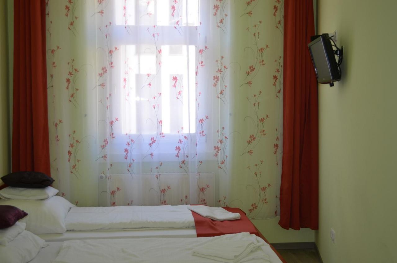 Holdfényszállás Szeged Extérieur photo