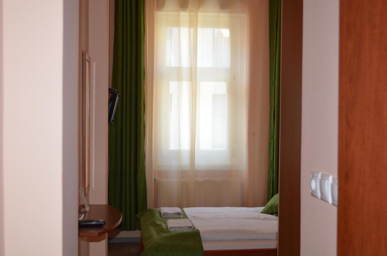 Holdfényszállás Szeged Extérieur photo