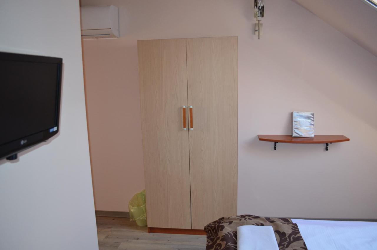 Holdfényszállás Szeged Extérieur photo